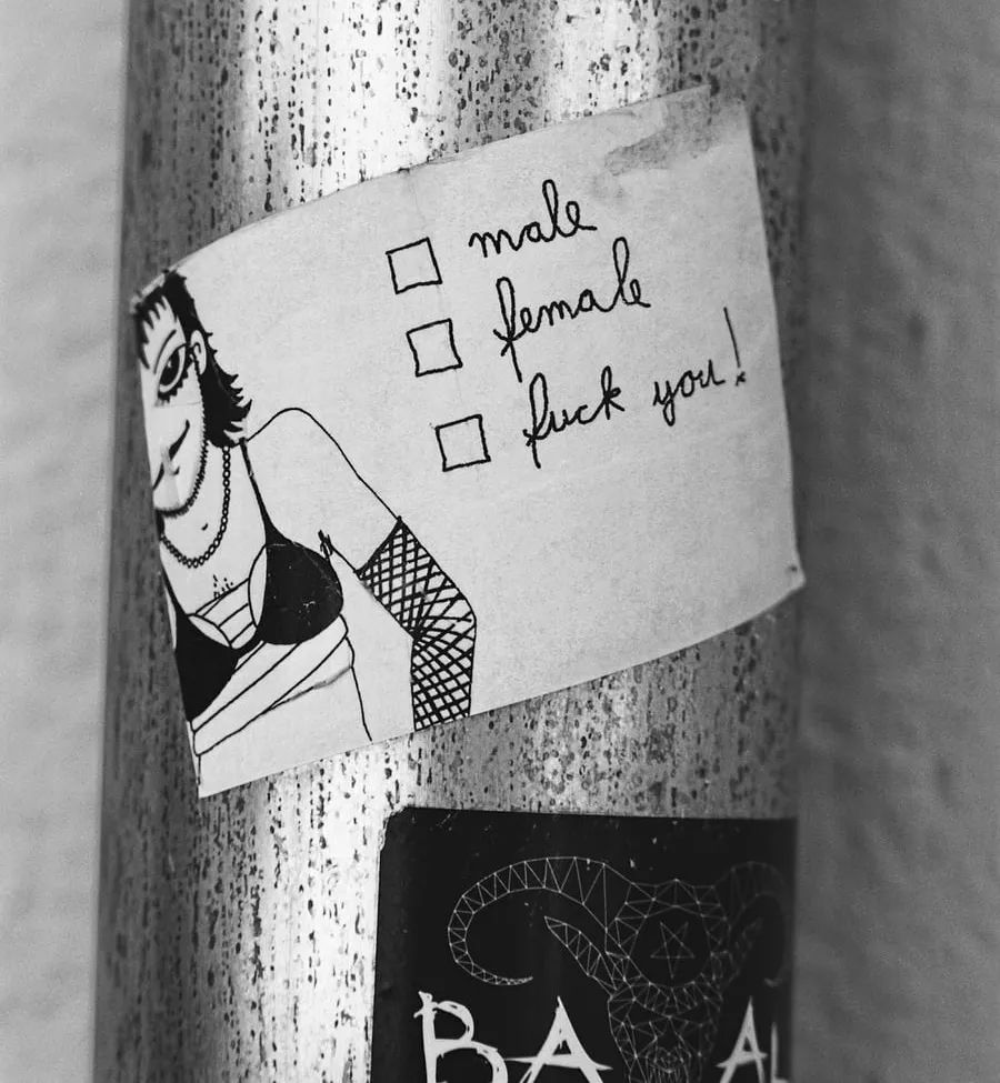 字母圈大型Dirty talk攻略：只言片语，就让ta心潮泛滥（干货预警）-瘾欢