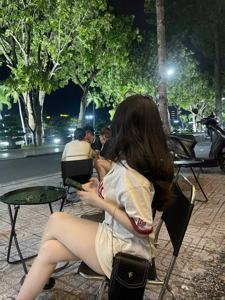 字母圈调教像屁,人生像屎。 字母圈调教像屁,人生像屎。