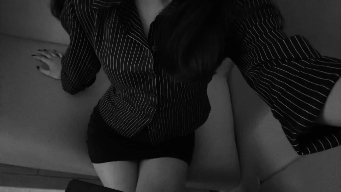 明明是Brat却又想被好好管教 明明是Brat却又想被好好管教