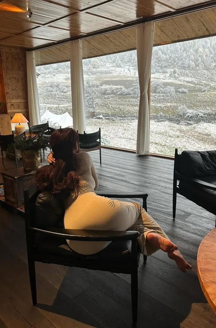 不发照片就不是圈内人? 不发照片就不是圈内人?