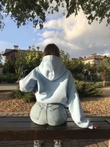 字母圈如何惩罚M能实现度秒如年的效果？-瘾欢