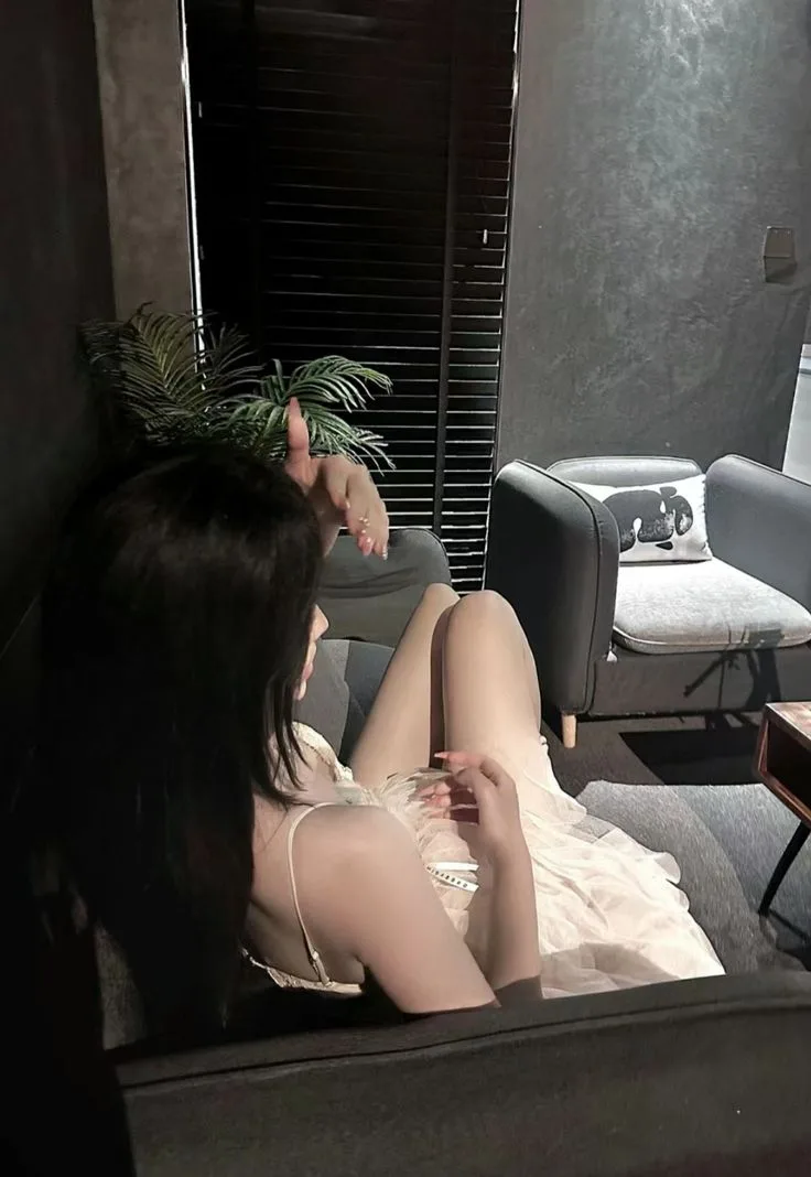 她交给你的不是臣服,是她最破碎的自己 她交给你的不是臣服,是她最破碎的自己